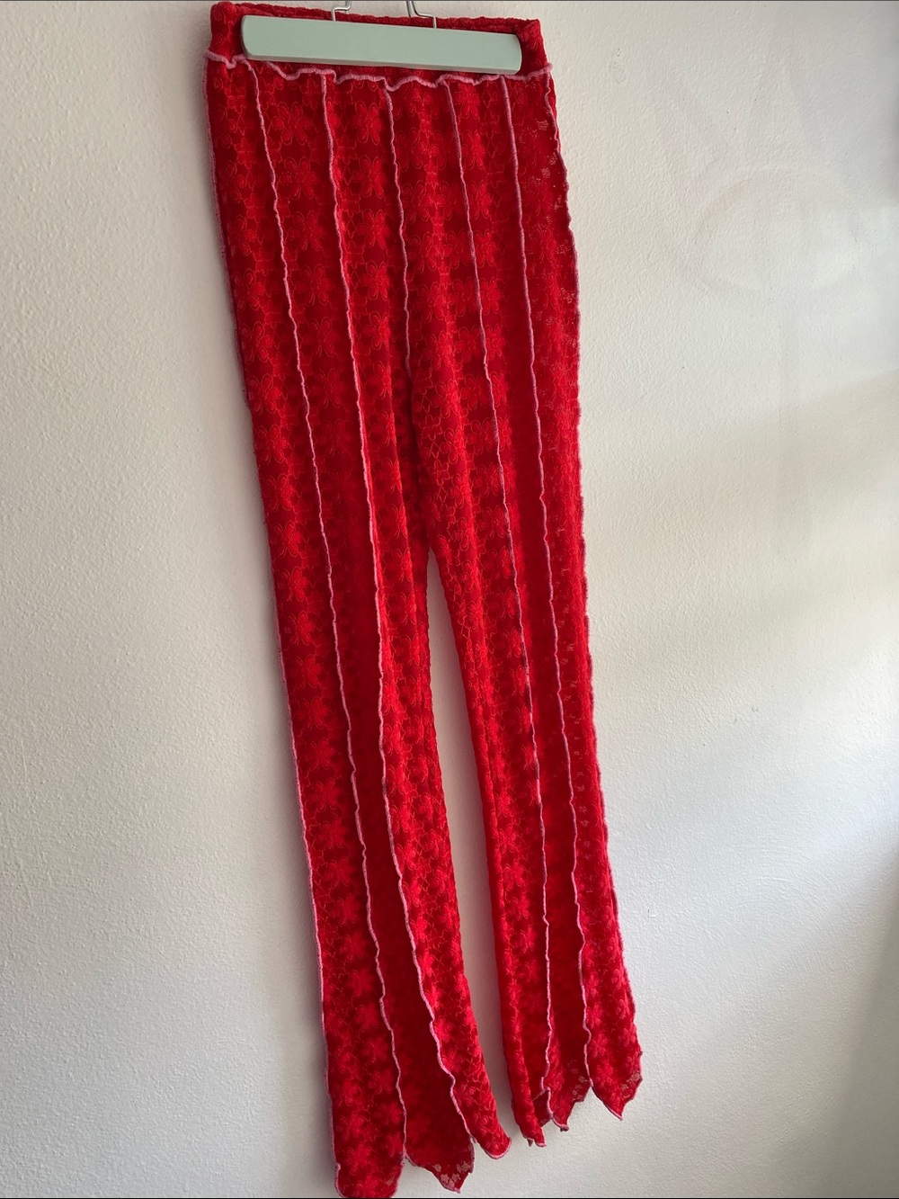 Fashion Brand Company Red Lace Ruffle Pink Outside Seam Leggings Leaflet Bottoms